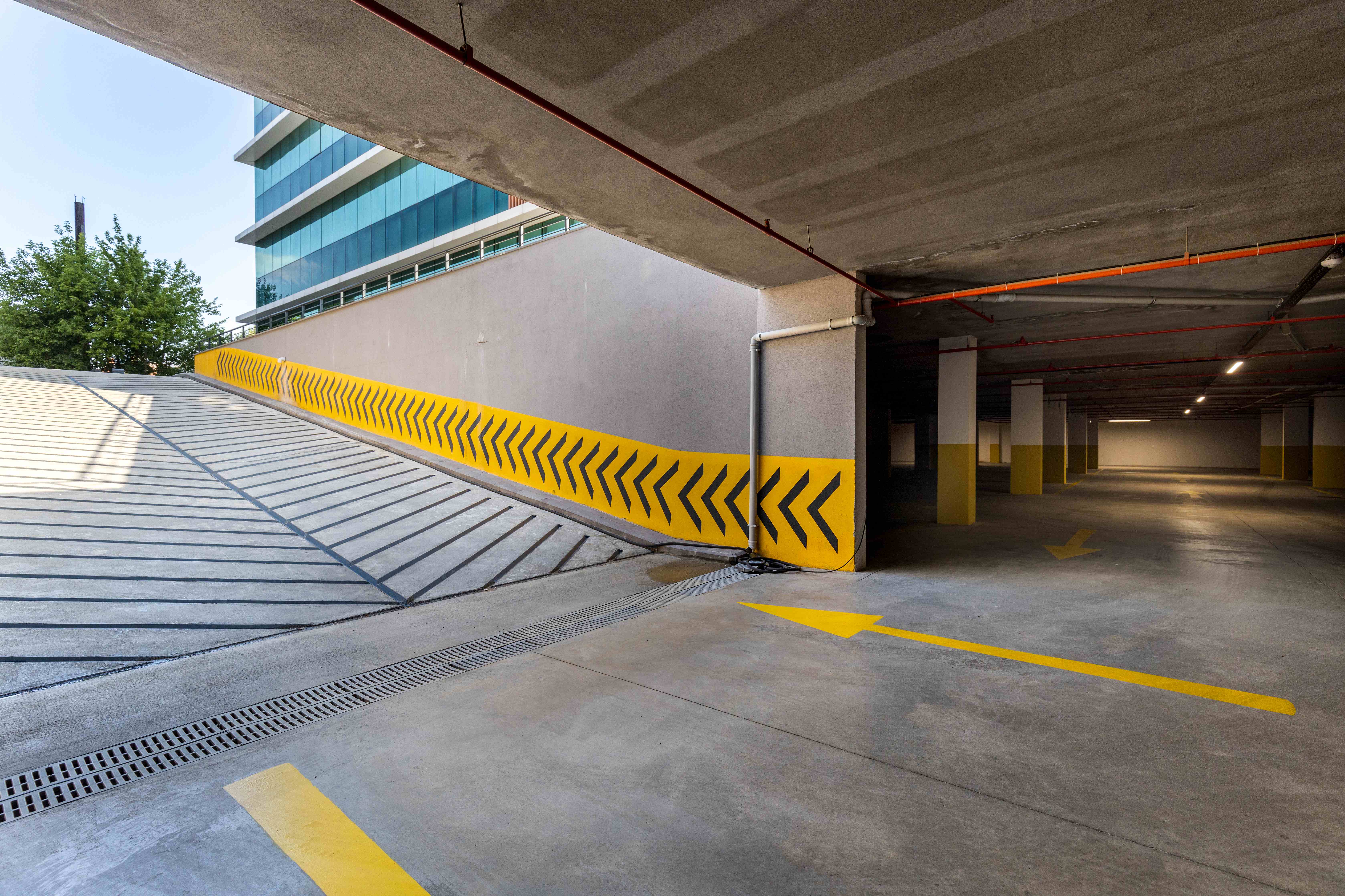 Edirne Plaza 2 Garage Entrance